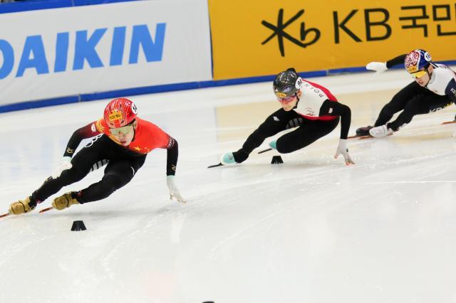 开云官网-世锦赛林孝埈犯规憾失金牌 中国男队进接力决赛